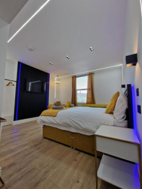 Balco Plaza Studio